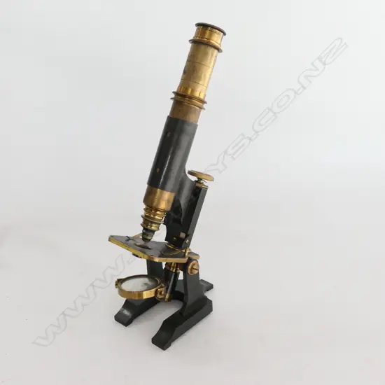 EARLY 20thC LACQUERED & ANODISED BRASS MONOCULAR MICROSCOPE, IN MAHOG FITTED CASE